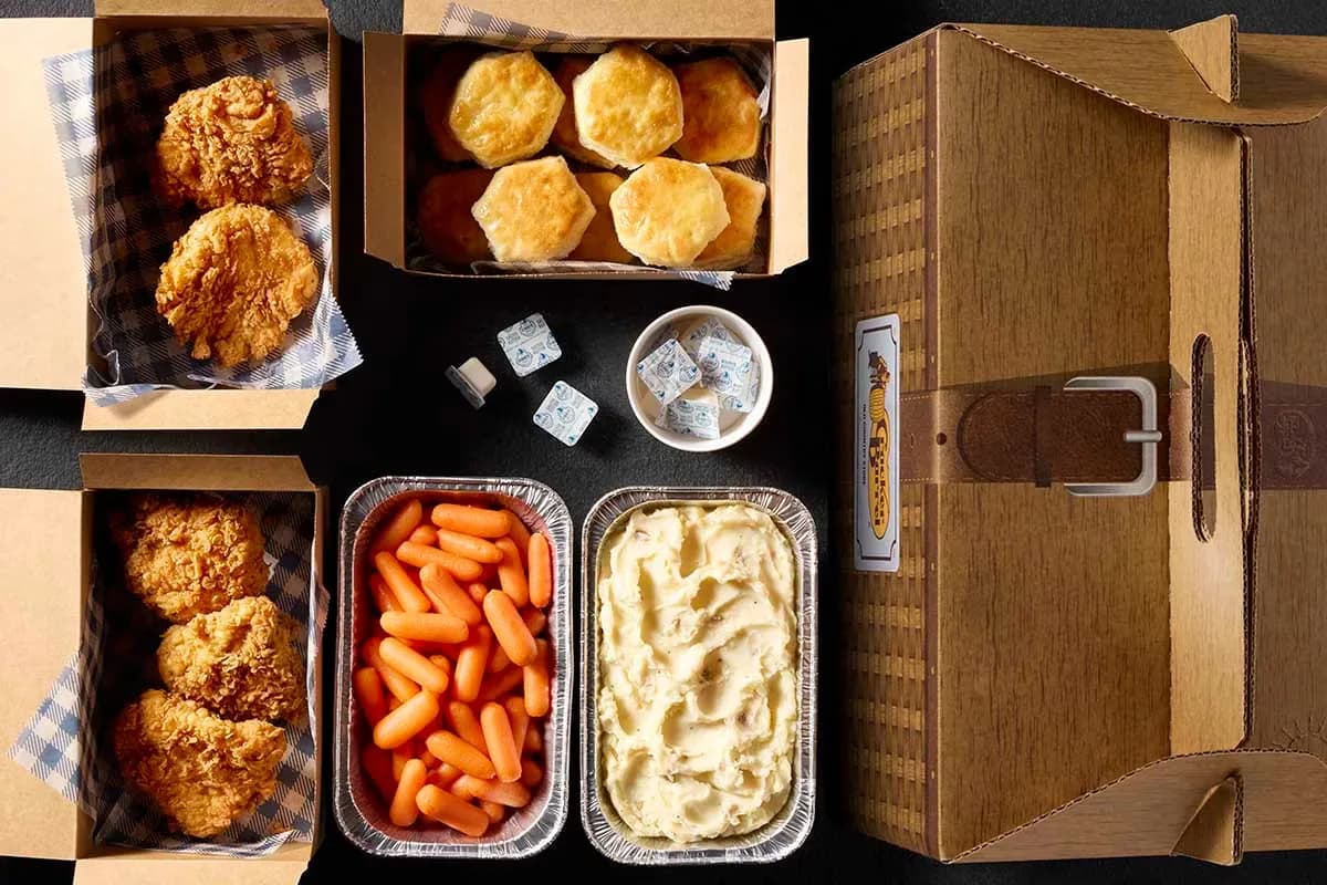 Crispy Homestyle Chicken Family Meal at Cracker Barrel