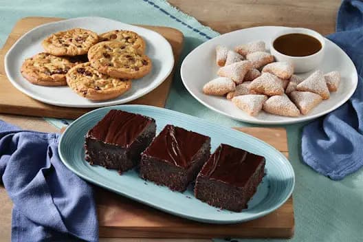Dessert Trio Sampler at Cracker Barrel