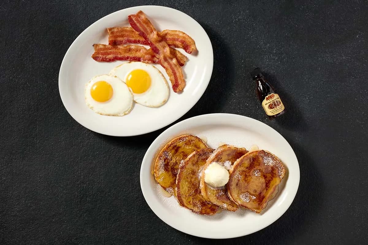 Momma's French Toast Breakfast at Cracker Barrel