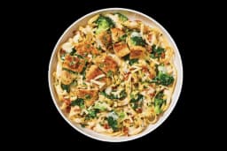 Noodles & Company Crispy Chicken Bacon Alfredo (Regular)