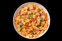Noodles & Company Rigatoni Rosa with Parmesan Chicken (Regular)